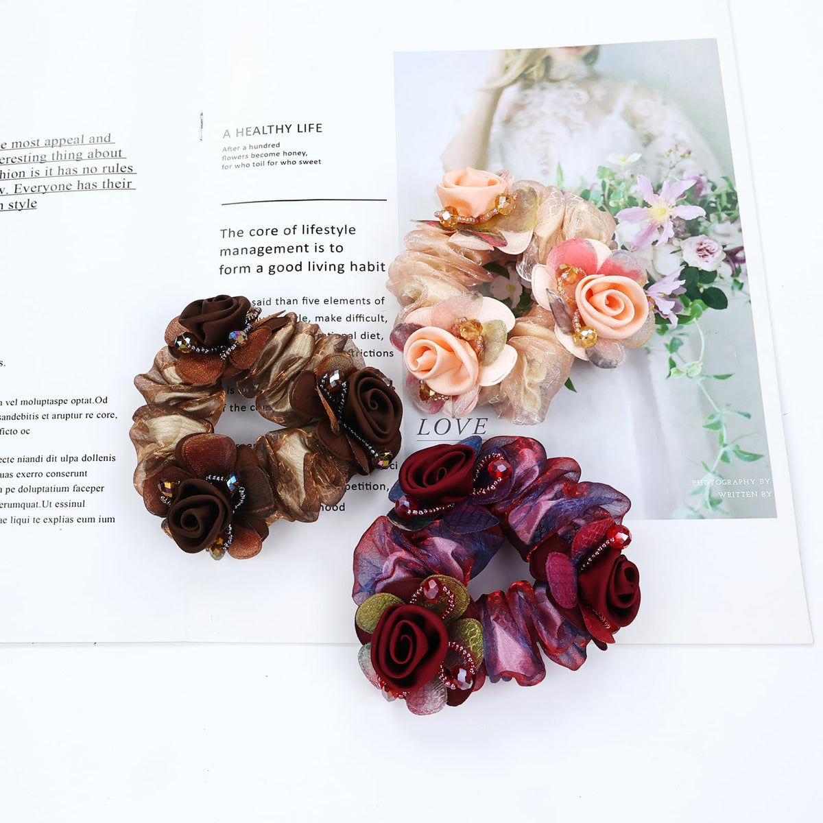 inSowni seven-color flatlay showing champagne to black, versatile color selection