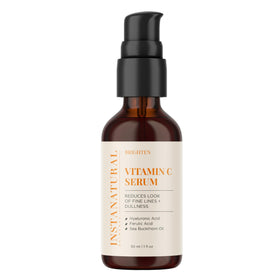 InstaNatural pump dispenser delivering precise serum amount for easy use