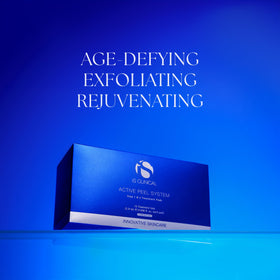 iS CLINICAL Step 2 gel close-up demonstrating hydrating finish and soothing properties