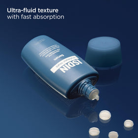 ISDIN pump and label detail highlighting product information and ease