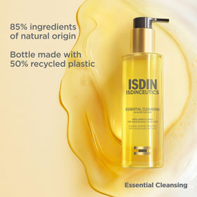 ISDIN cleansing oil removing makeup to show effective dissolve of long-wear products