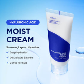 IsNtree cream texture closeup highlighting smooth fast-absorbing feel