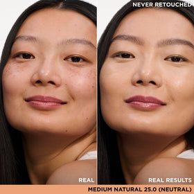 IT Cosmetics open wand with creamy concealer visible, highlights smooth blendability