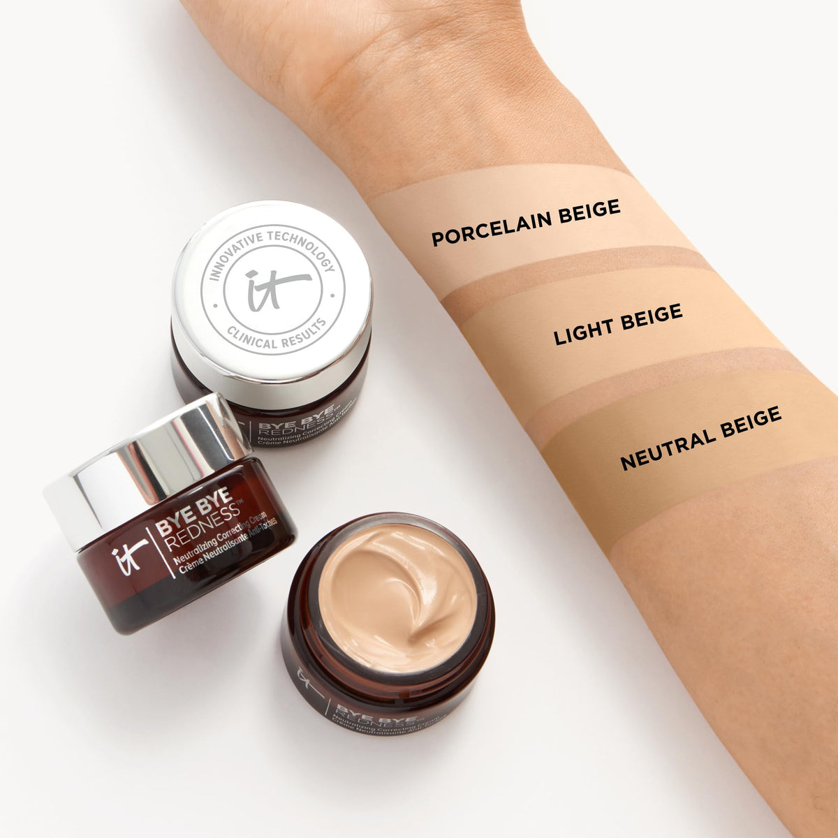 IT Cosmetics ingredient visual highlighting hyaluronic acid and soothing skincare benefits