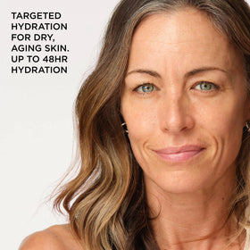 IT Cosmetics label close-up listing niacinamide and ceramides benefits