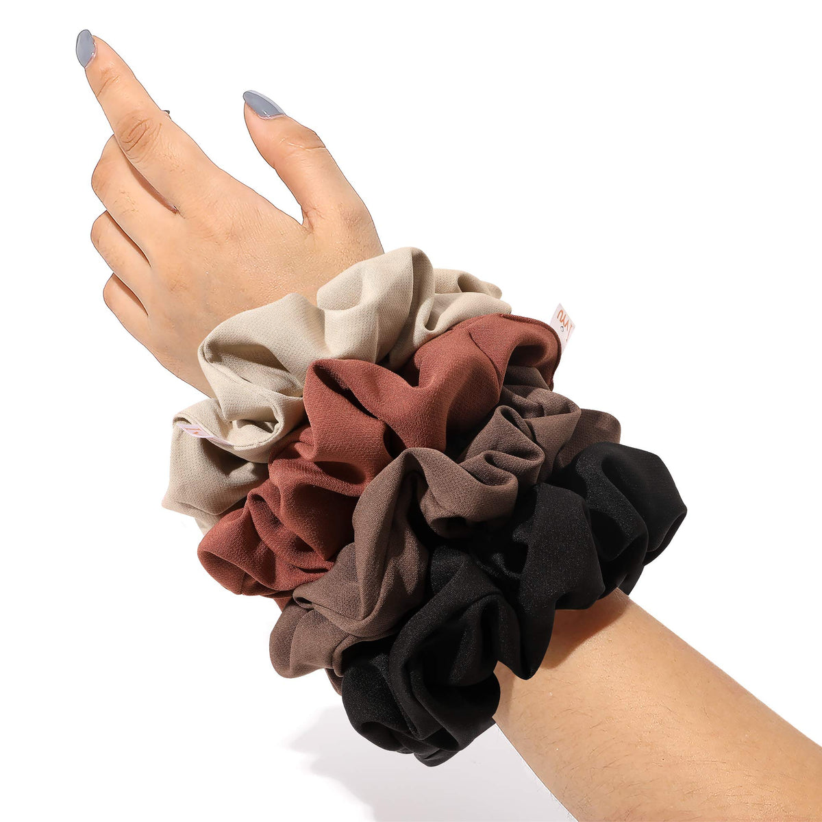 Ivyu front packaging showing four jumbo scrunchies and tidy presentation benefit
