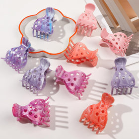 ivyu clips used while diffusing to speed drying and enhance volume