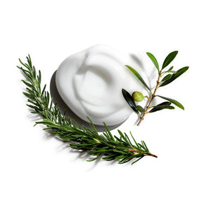 Jack Black texture cream close-up showing creamy texture and hydration benefits