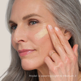 jane iredale ingredients label closeup showing hyaluronic acid and CoQ10 benefit