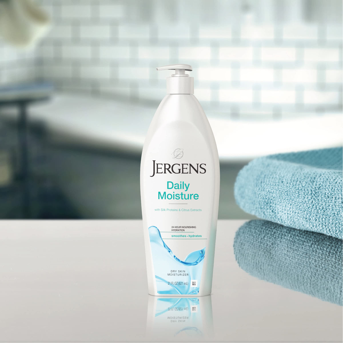 Jergens in a bathroom lifestyle setting conveying fresh citrus scent benefit