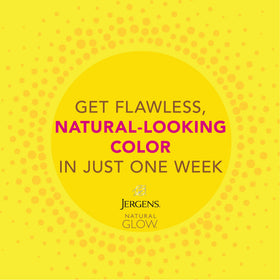 Jergens Natural Glow applied on wet skin to show quick absorption