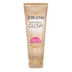 Jergens front packaging showing bottle and branding, highlights gradual tan benefit