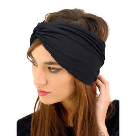 Jesries on model with boho outfit showing stylish turban look