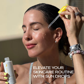 JESS BEAUTY in beach bag lifestyle image conveying daily sun protection