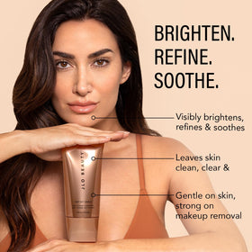 JLO BEAUTY pump and label close-up highlighting easy dispense