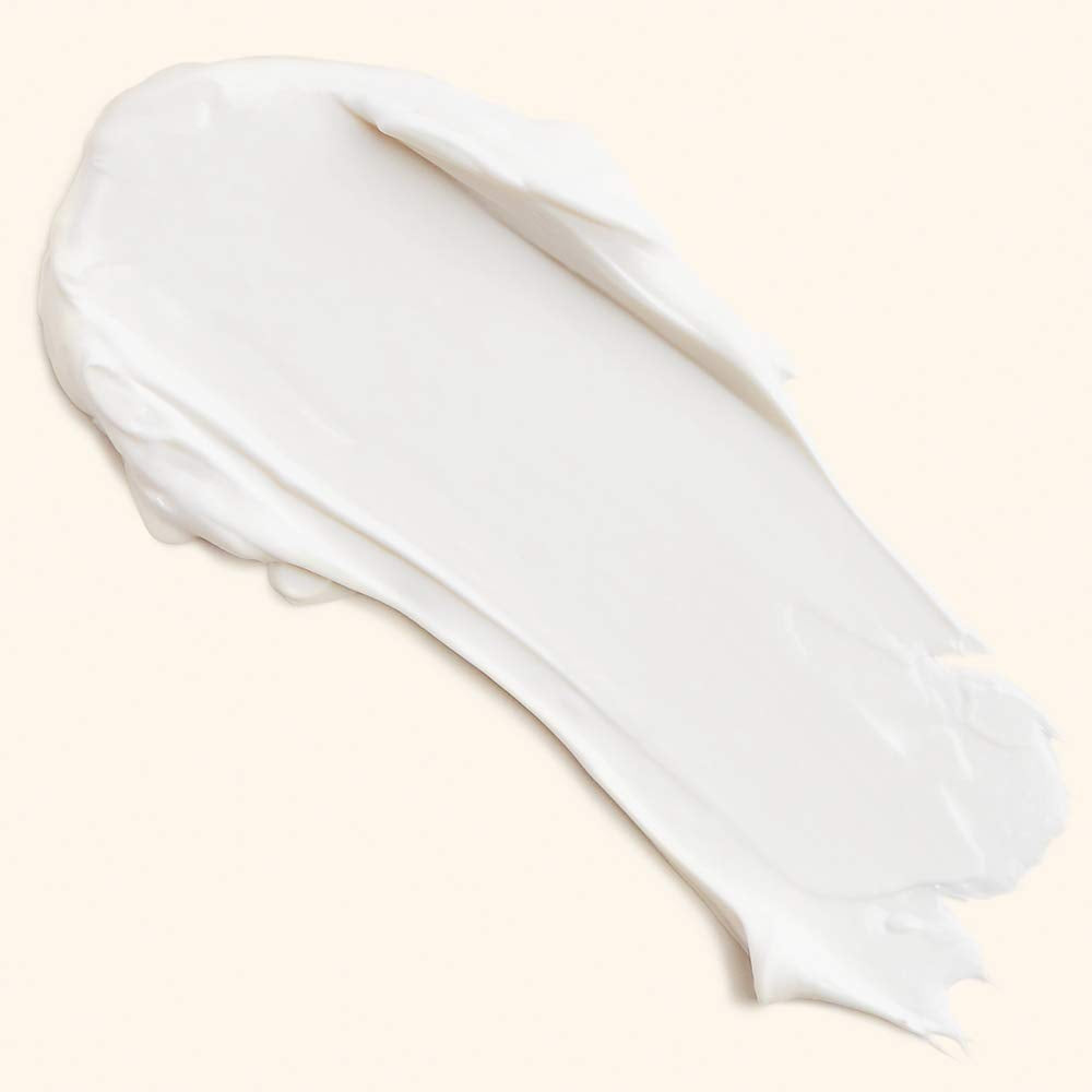 JLO BEAUTY whipped texture close-up illustrating lightweight hydration