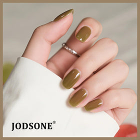 JODSONE polish brushstroke texture on nail — smooth consistency and even coverage