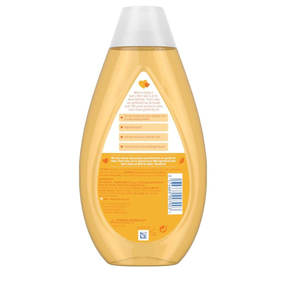 Johnson & Johnson shampoo pouring texture demonstrating mild lathering benefit