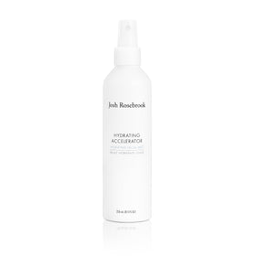 Josh Rosebrook nozzle close-up demonstrating fine mist for even coverage