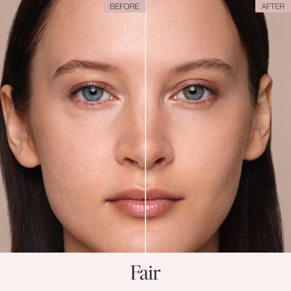 Jouer open compact displaying the pressed powder pan for smooth application