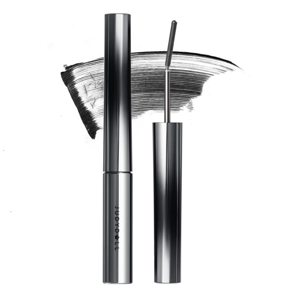 JUDYDOLL front packaging showing compact mascara tube and labeling, smooth application benefit