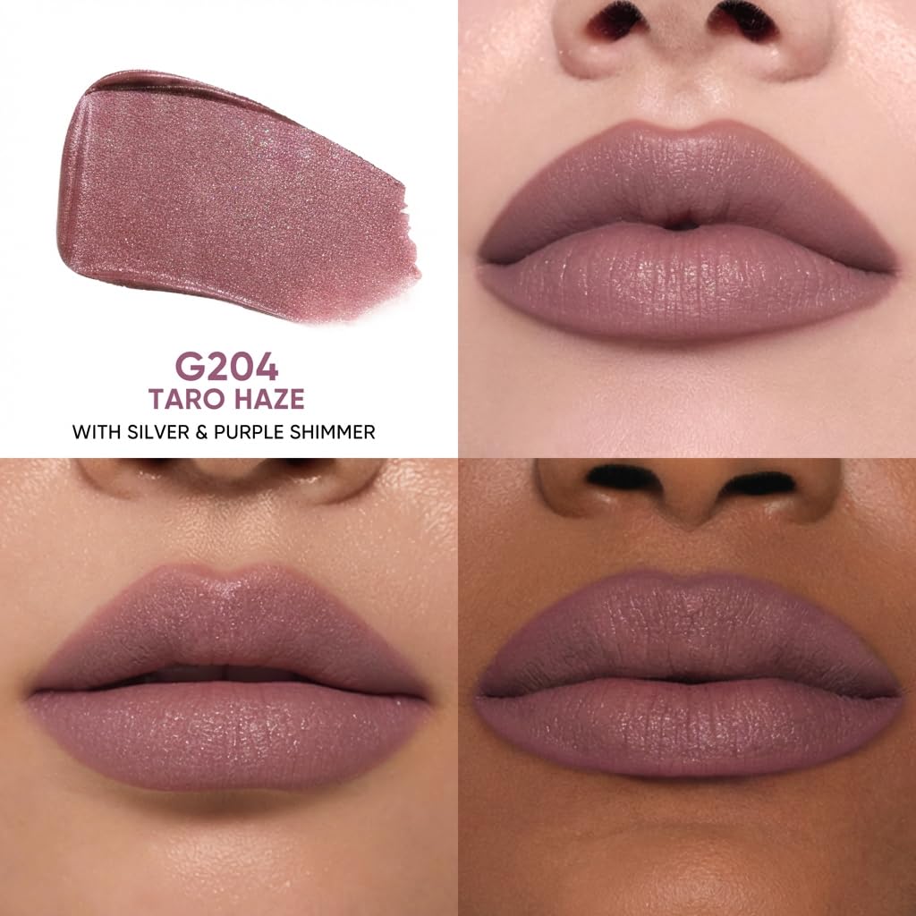 JUDYDOLL cushion applicator close-up showing smooth, precise application benefit