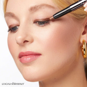 Julep texture close-up of cream-to-powder finish demonstrating smooth application