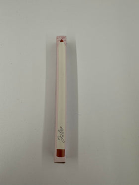 Julep lifestyle image of woman wearing Velvet Mauve showing flattering everyday look benefit