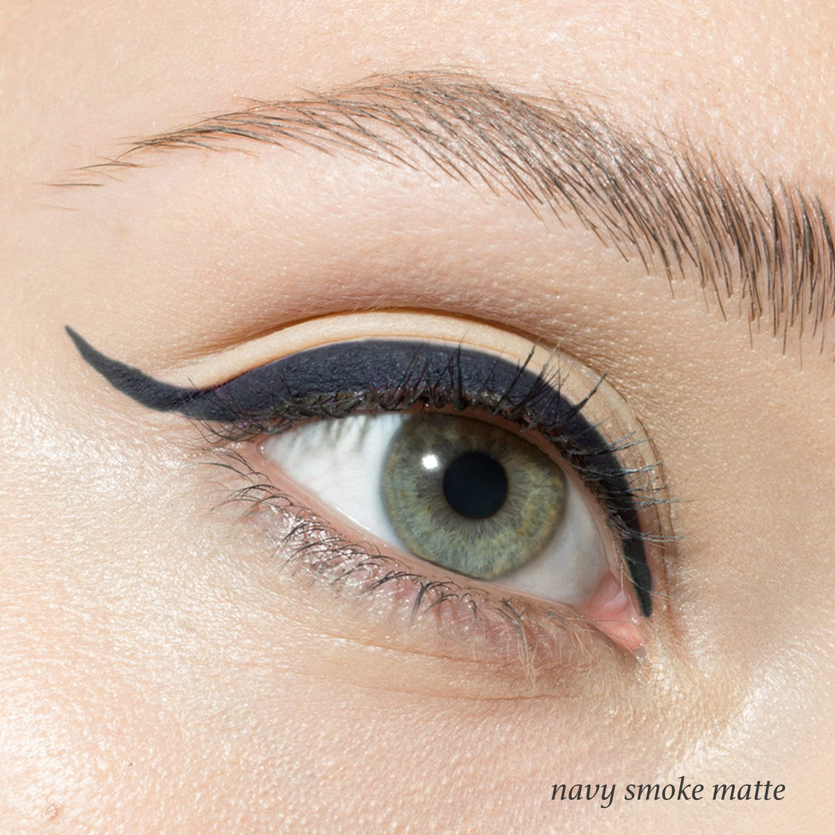 Julep pencil used on waterline demonstrating gentle wear