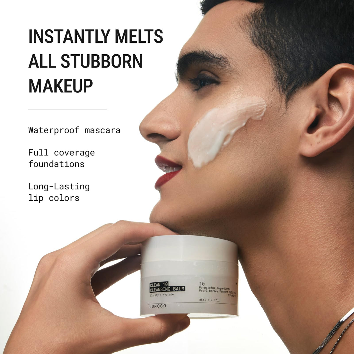 JUNO & Co. close-up of creamy balm texture highlighting smooth, rich formulation