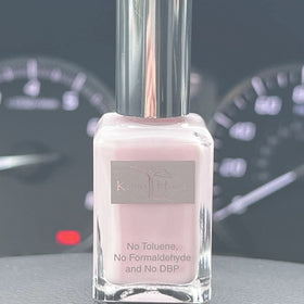 karma organic close-up gloss finish demonstrating long-lasting shine