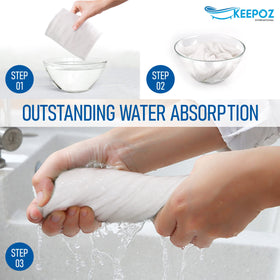 KEEPOZ button and elastic loop detail ensuring secure hands-free hold