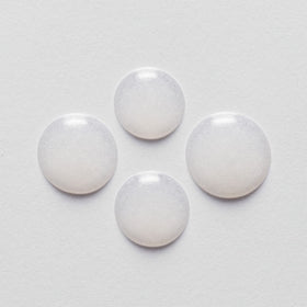 KÉRASTASE label close-up highlighting ceramides and formula benefits
