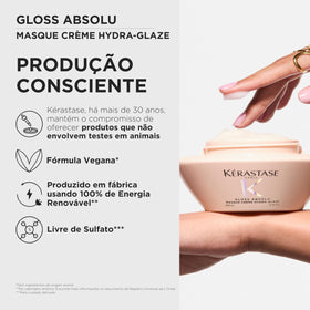 KÉRASTASE close-up of creamy texture delivering deep hydration
