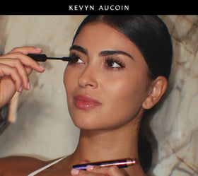 Kevyn Aucoin brush texture highlighting separation and lift