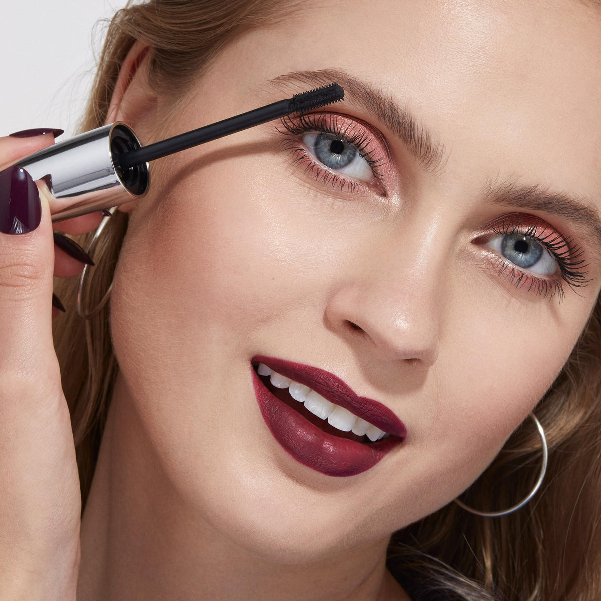 KIKO Milano mascara in a makeup bag lifestyle scene showing everyday wear convenience