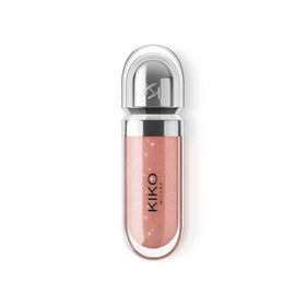 Kiko Milano gloss applied on model lips highlighting chestnut color and fuller-looking effect