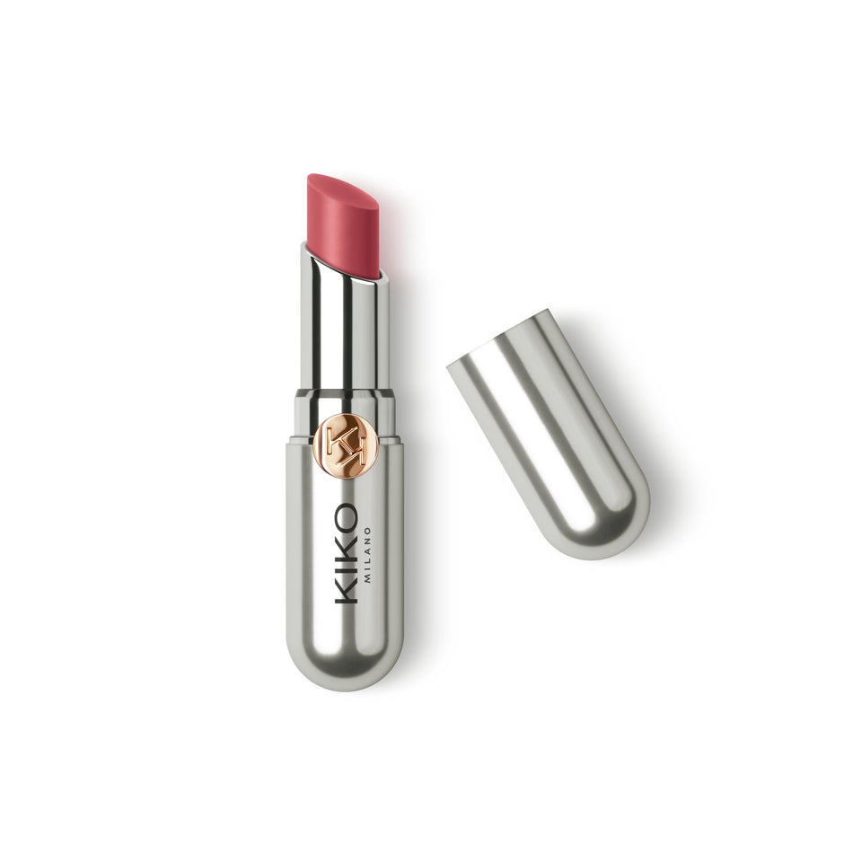 Kiko Milano front packaging showing sleek metallic pen and logo benefit: precise application