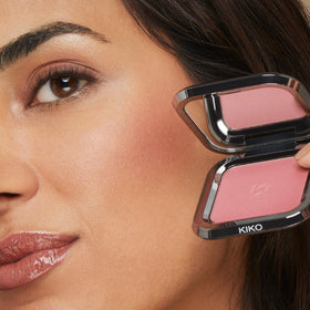 KIKO Milano blush applied on cheek demonstrating buildable healthy glow