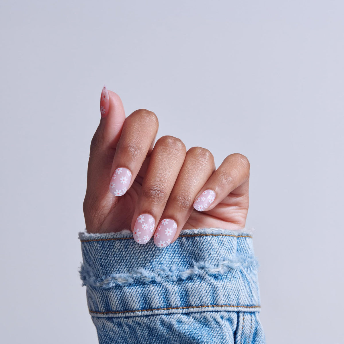 KISS Core close-up of pink 'Friendship' design highlighting smooth finish and detail
