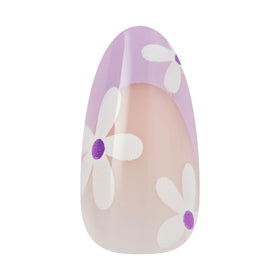 KISS CORE press-on worn on hand demonstrating natural fit and flattering shape