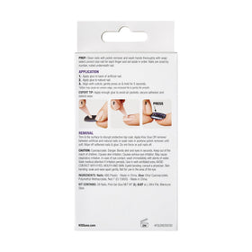 KISS Gel Fantasy lifestyle shot with outfit to show fashionable short black nails for events