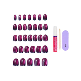 KISS back of package with size chart visible for precise nail-to-finger matching