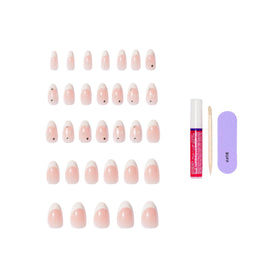 KISS full set laid out displaying 32 nails and size variety for precise fit