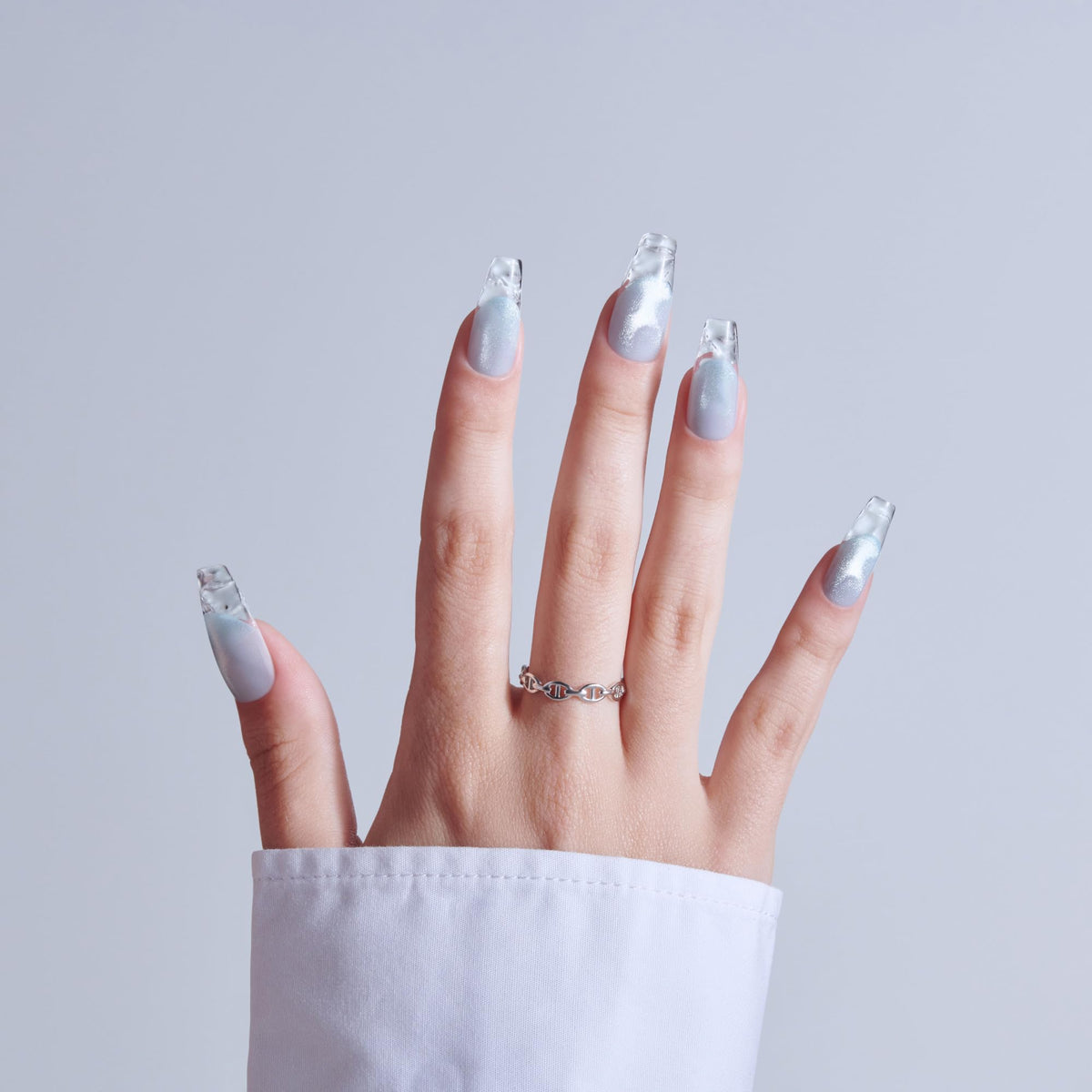 KISS Glam arranged nail array displaying varied sizes for a customized fit