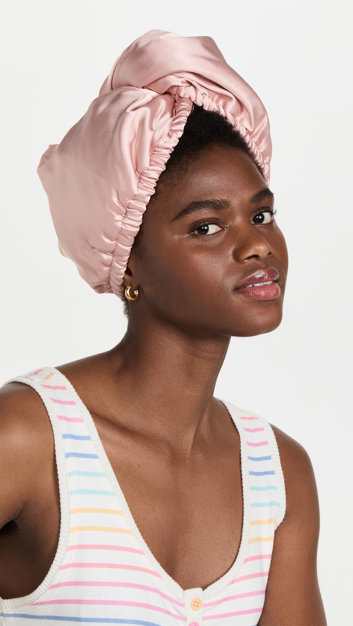 Kitsch microfiber texture close-up highlights soft fibers for reduced frizz