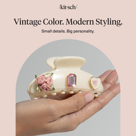 Kitsch lifestyle beach picnic setting illustrating lightweight clutch-and-go convenience