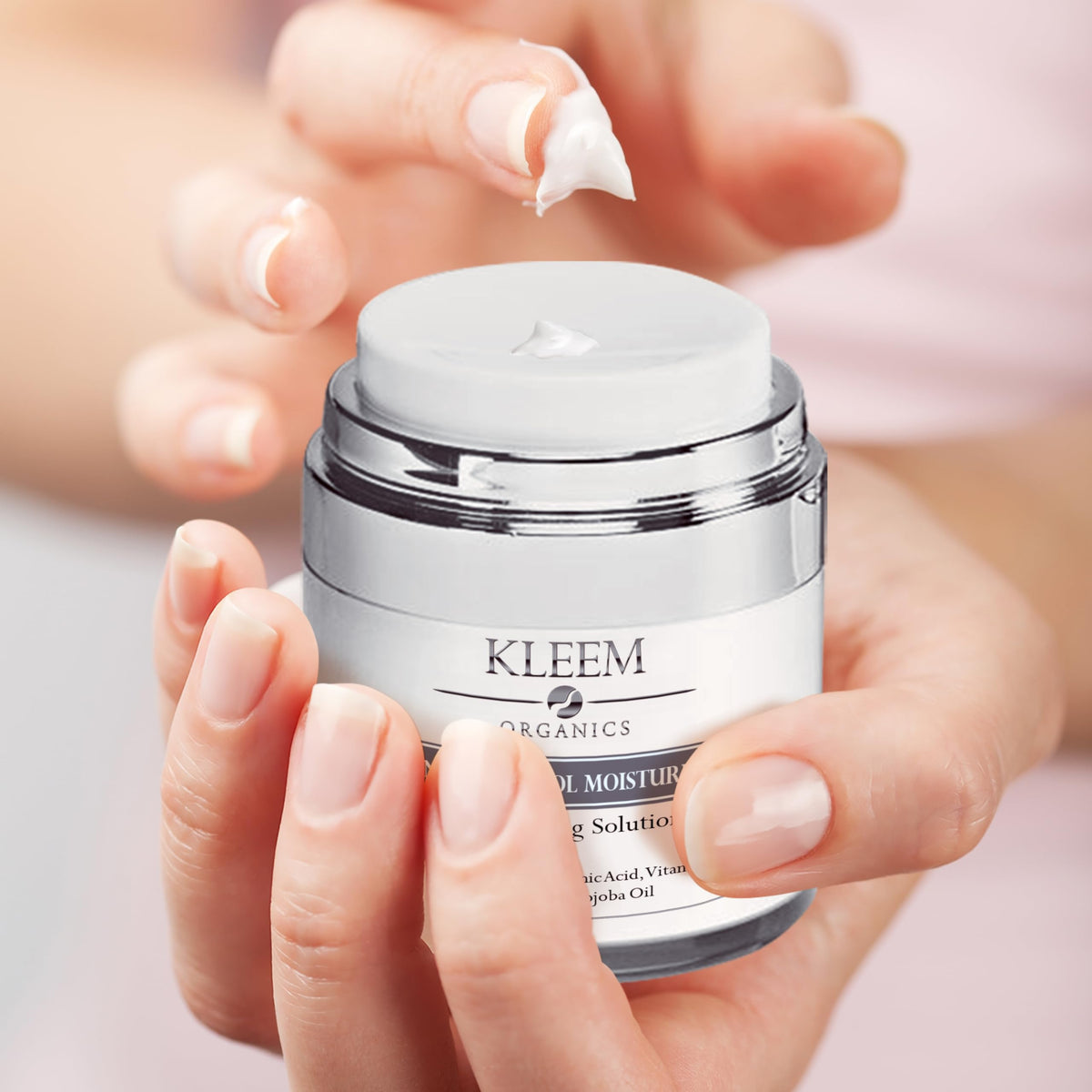 Kleem Organics texture close-up highlighting lightweight cream consistency