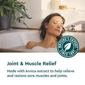 kneipp oil pour into water demonstrating use and easy application
