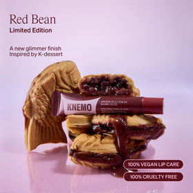 KNEMO applicator texture close-up showing jelly serum for smooth comfort